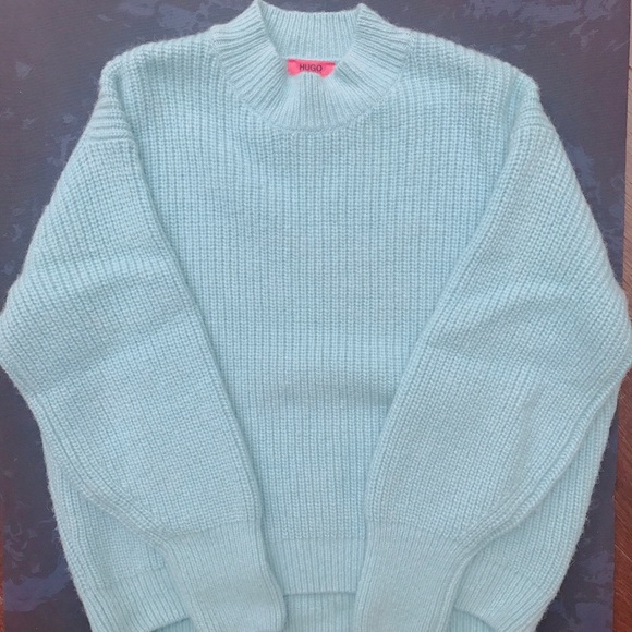 Hugo Textured High-Low Sweater - Picture 4 of 8